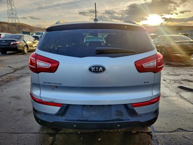 Kia Sportage Ex Image 9