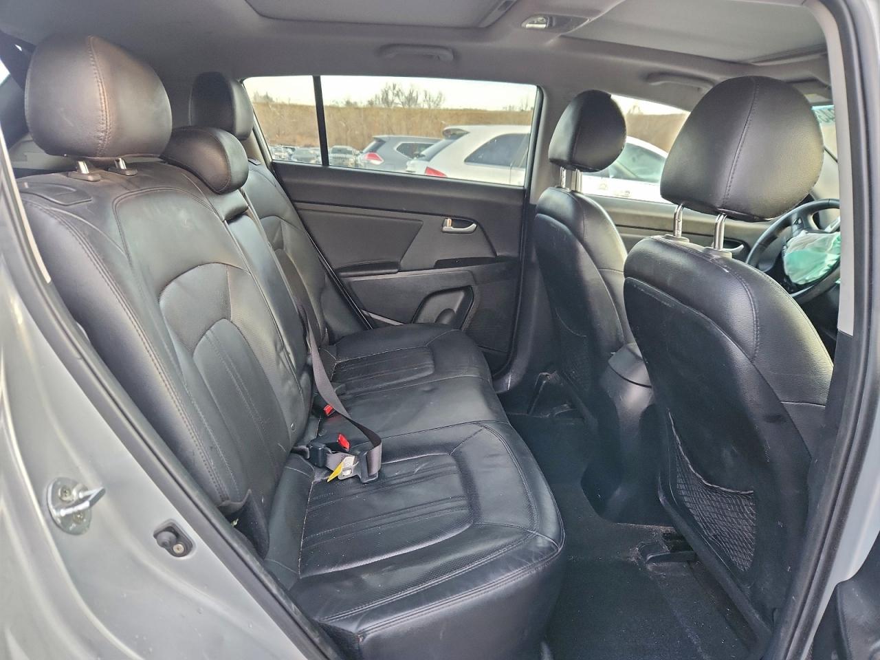 Kia Sportage Ex Image 10