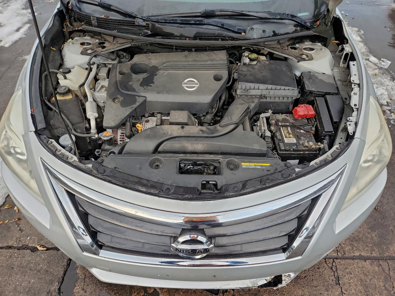 Nissan Altima 2.5 Image 12