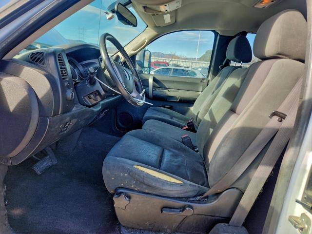 GMC Sierra K2500 Sle Image 10