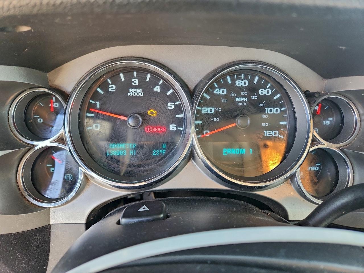 GMC Sierra K2500 Sle Image 6