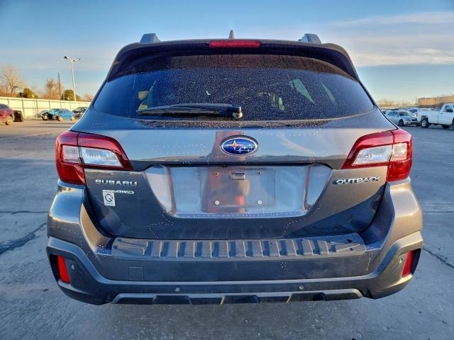 Subaru Outback 2.5i Limited Image 5