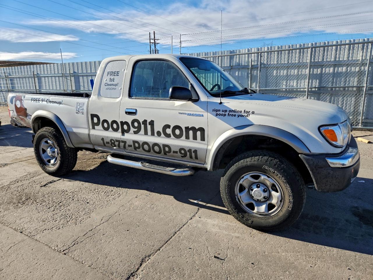 Toyota Tacoma Xtracab Prerunner Image 7