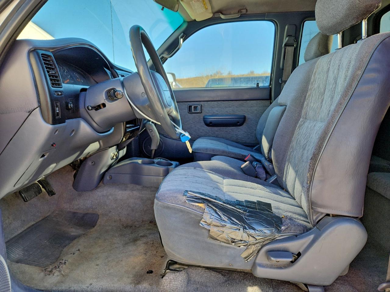 Toyota Tacoma Xtracab Prerunner Image 5