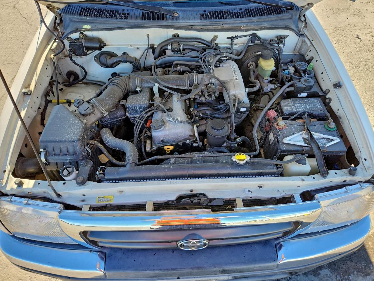 Toyota Tacoma Xtracab Prerunner Image 12