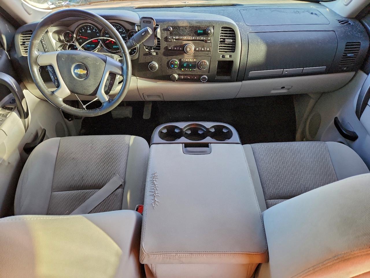 Chevrolet Silverado K1500 Lt Image 2