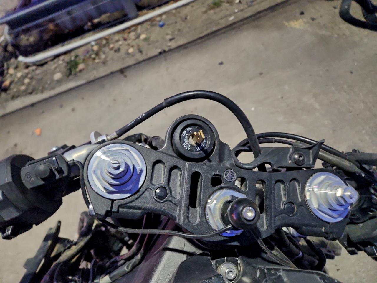 Yamaha Yzf1000 Image 3