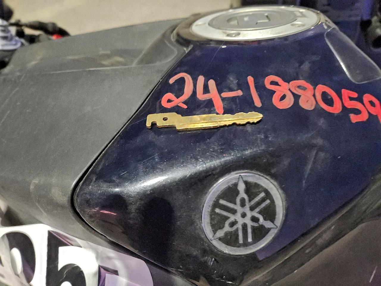 Yamaha Yzf1000 Image 9