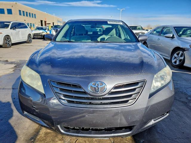 Toyota Camry Base Image 8