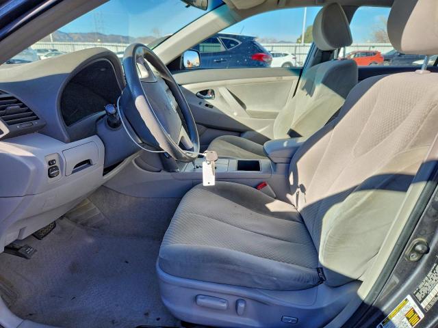 Toyota Camry Base Image 11