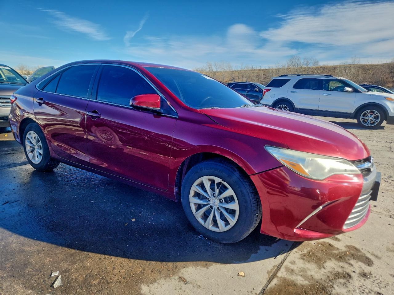 Toyota Camry Le Image 3