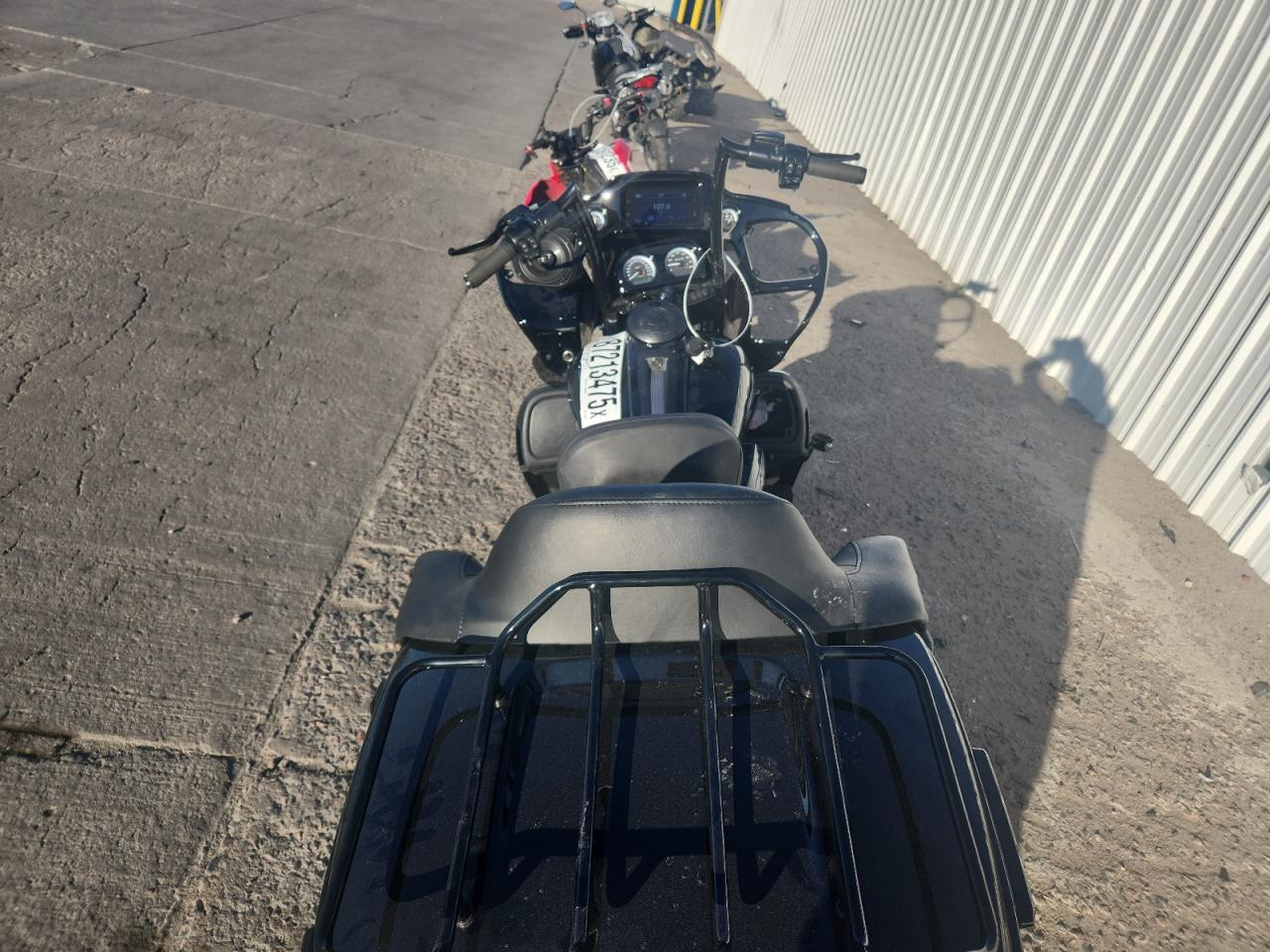 Harley-Davidson Fltrk Image 6