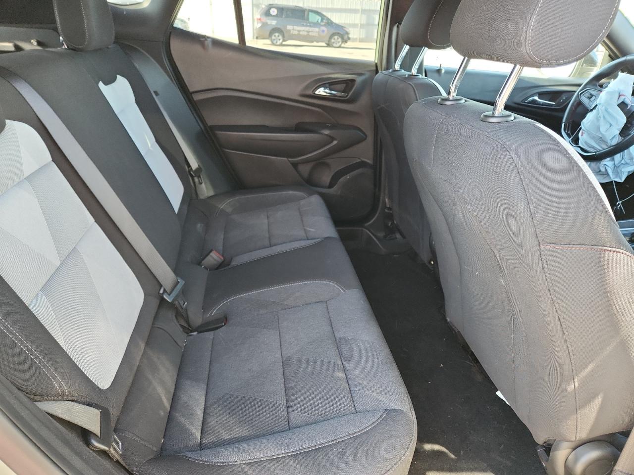 Chevrolet Trax 1rs Image 7