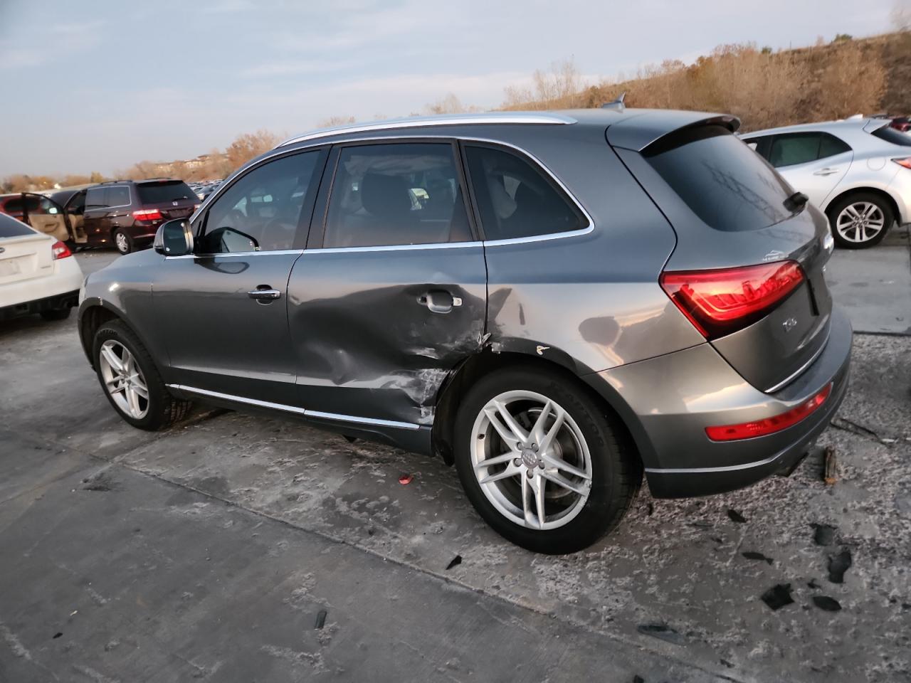 Audi Q5 Premium Plus Image 4