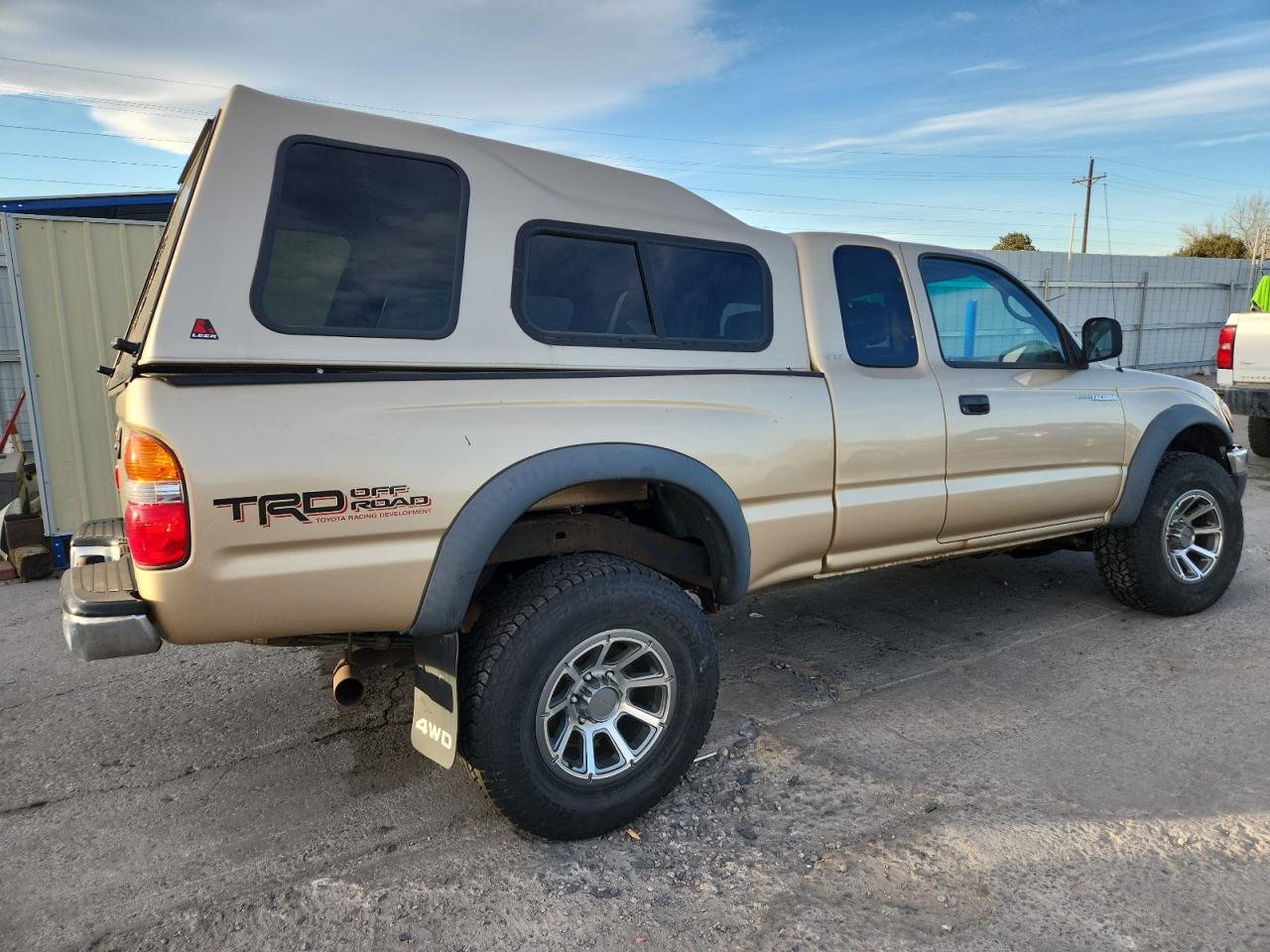 Toyota Tacoma Xtracab Image 3
