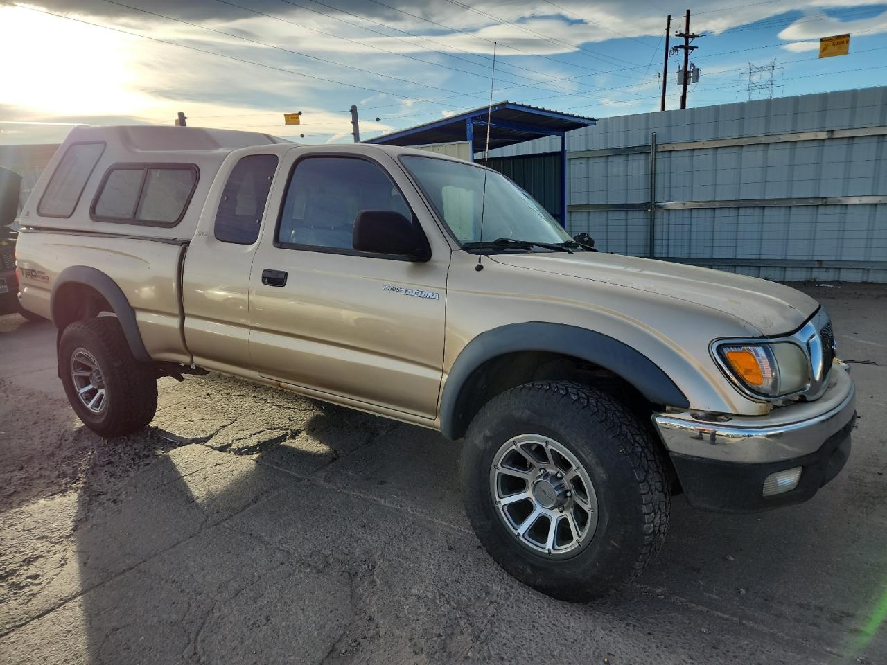 Toyota Tacoma Xtracab Image 5