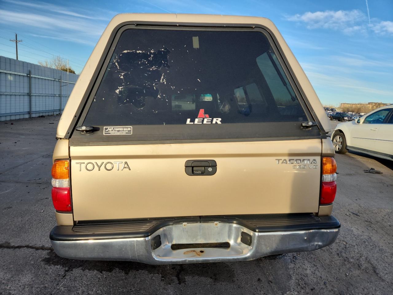 Toyota Tacoma Xtracab Image 6