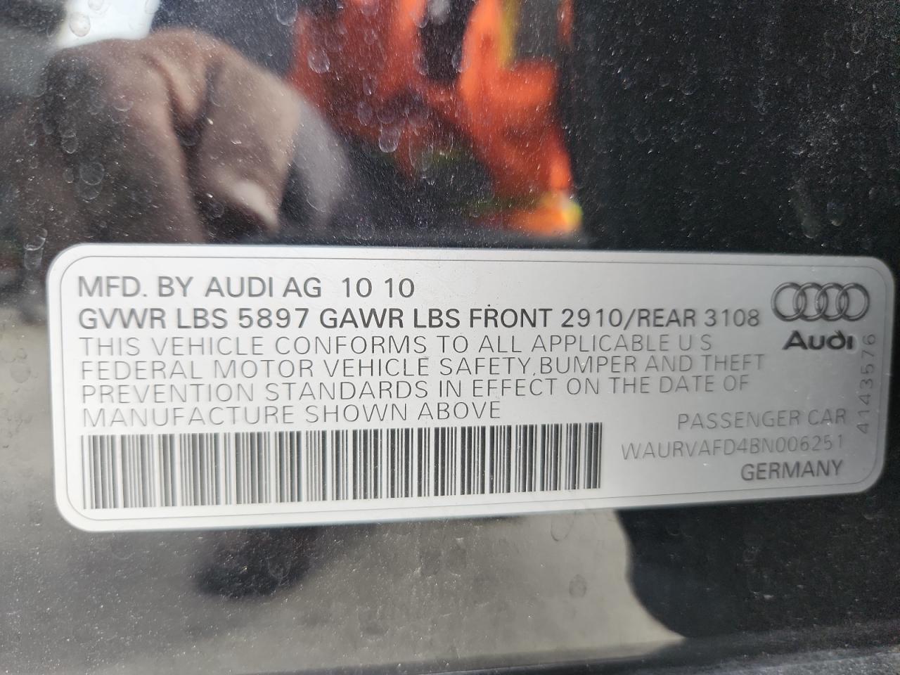 Audi A8 L Quattro Image 12