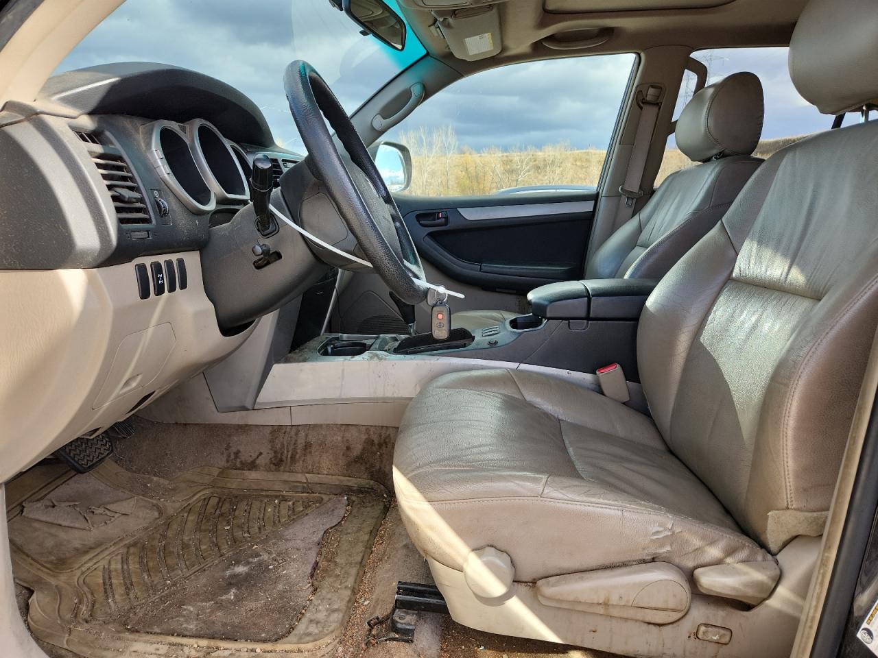 Toyota 4Runner Sr5 Image 13