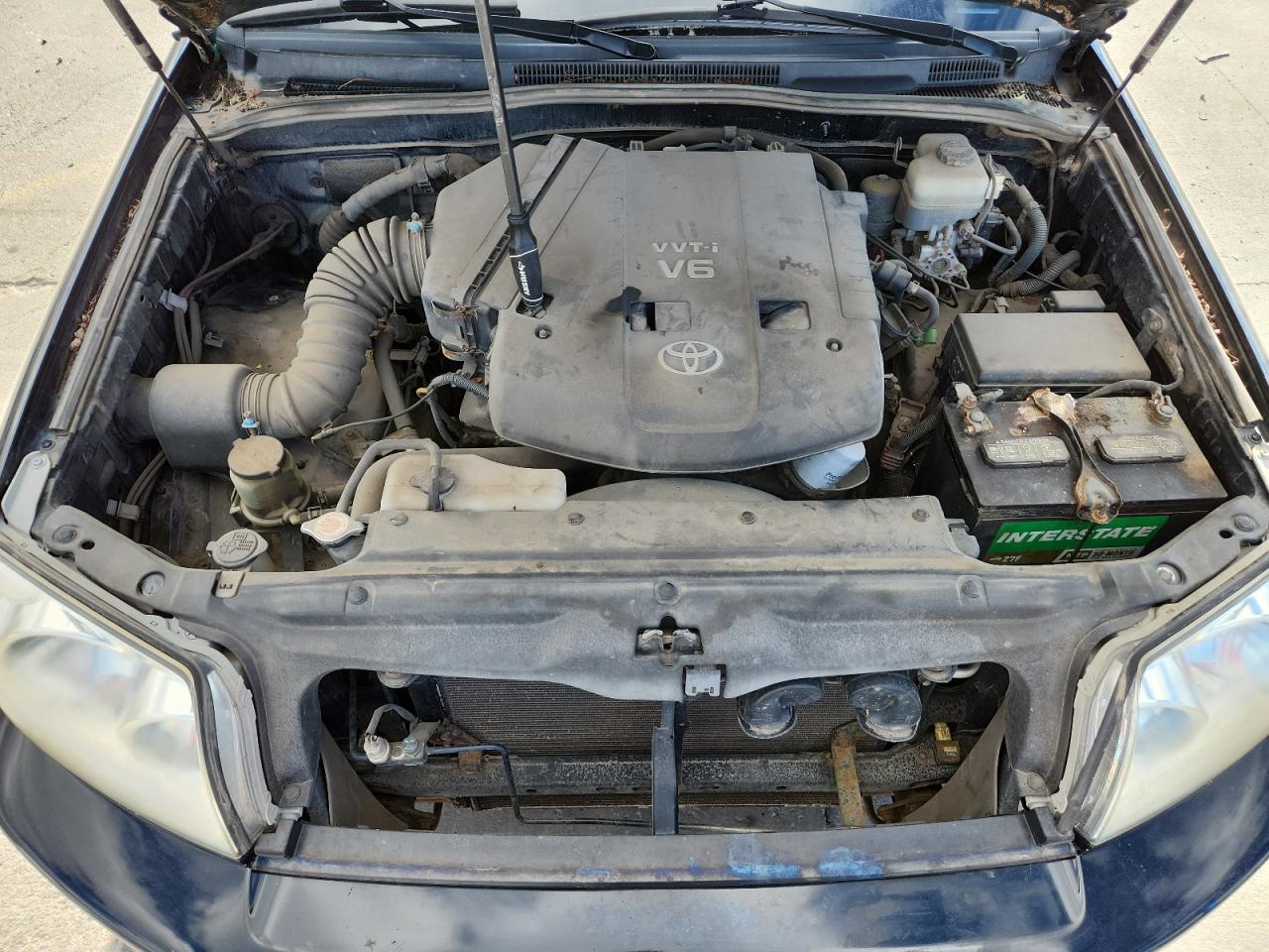 Toyota 4Runner Sr5 Image 9