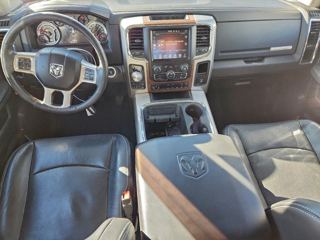 Ram 1500 Laramie Image 7