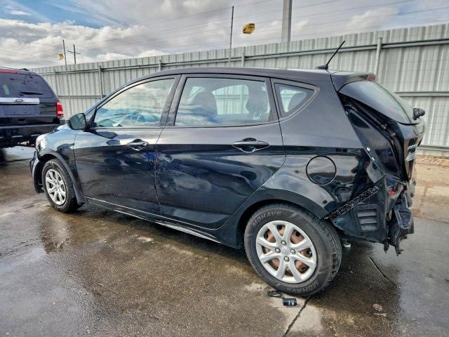 Hyundai ACCENT Gls Image 13