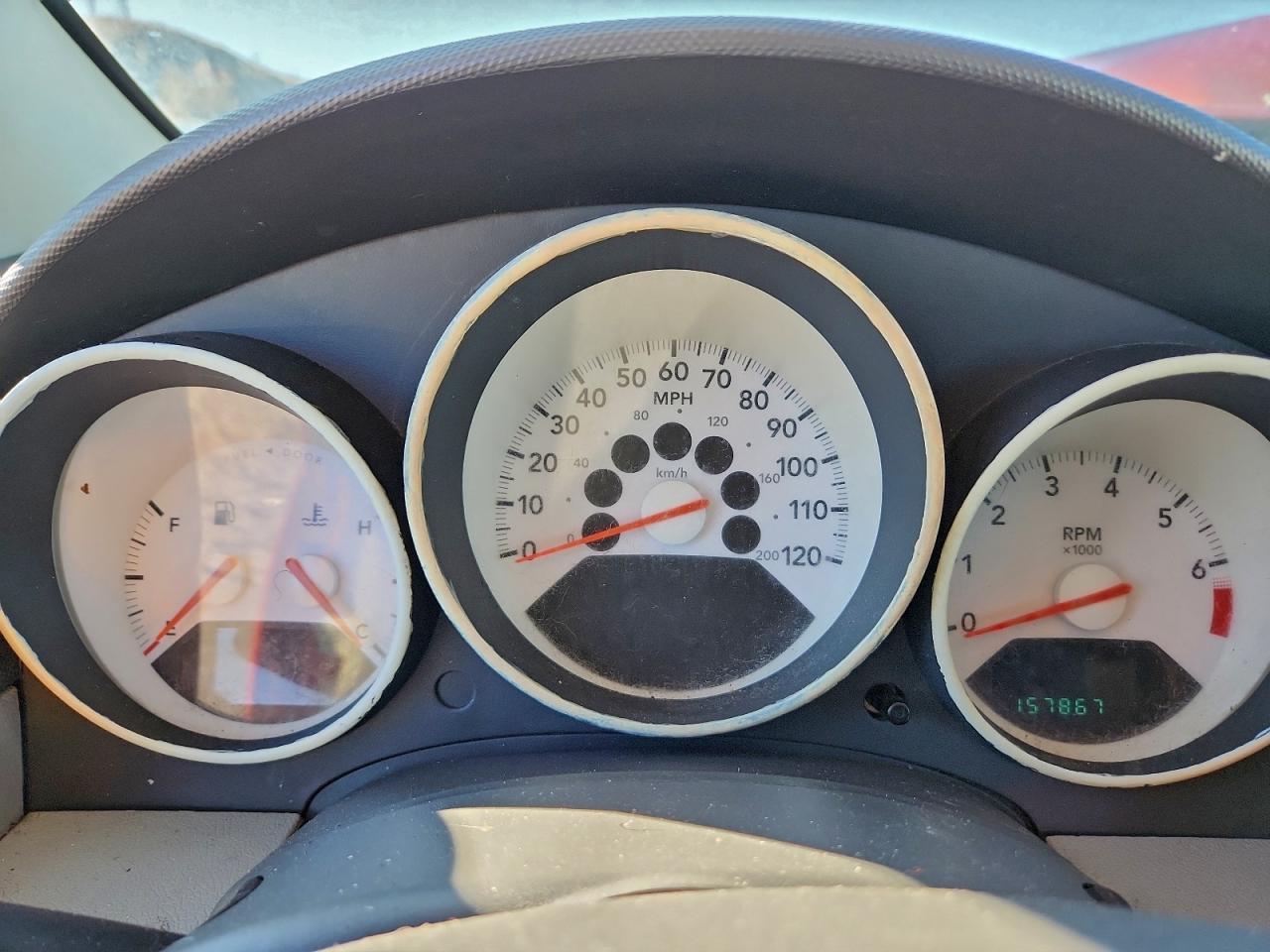 Dodge Caliber Sxt Image 12