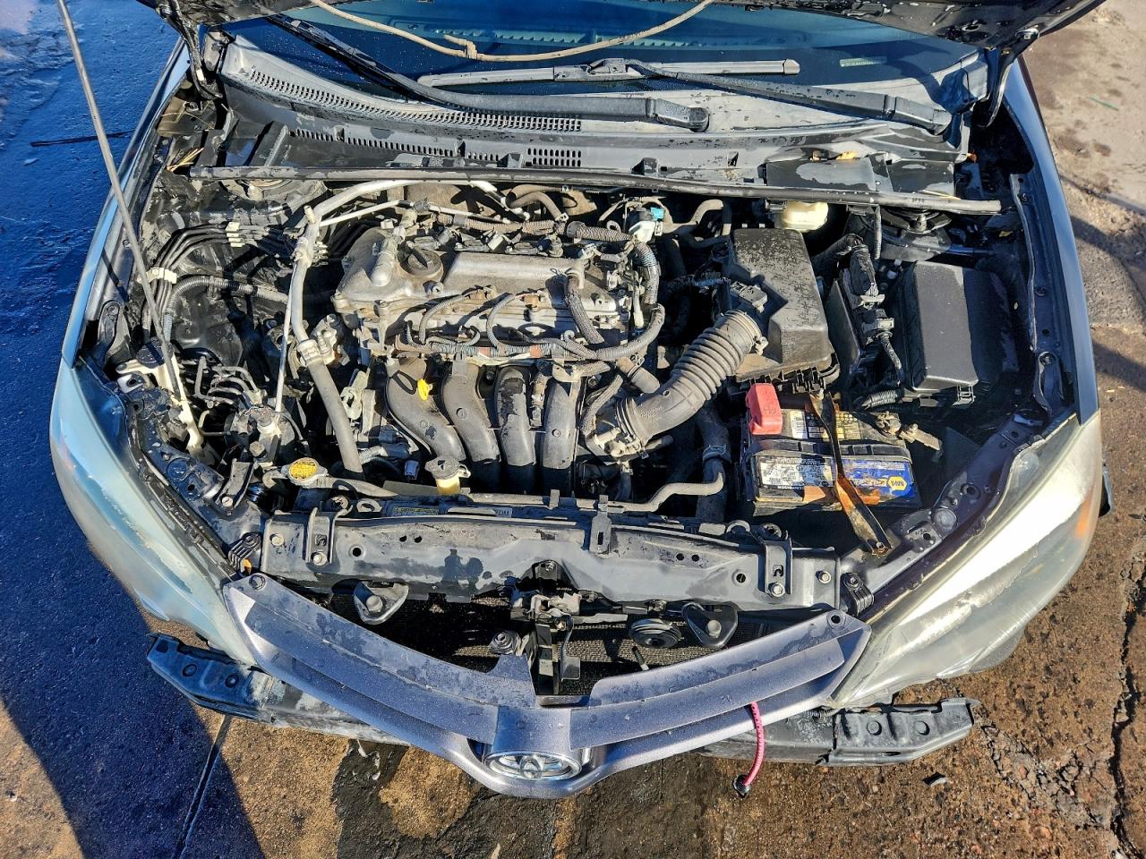 Toyota Corolla L Image 7