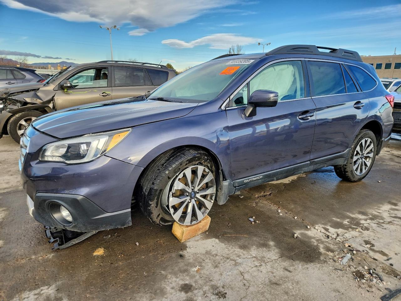 Subaru Outback 2.5i Limited Image 1