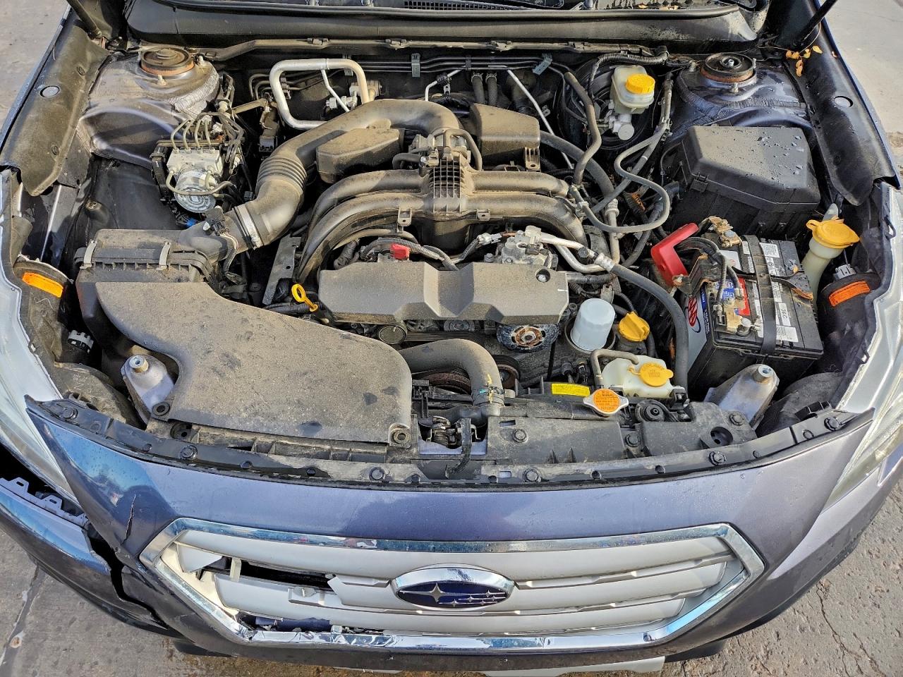 Subaru Outback 2.5i Limited Image 11