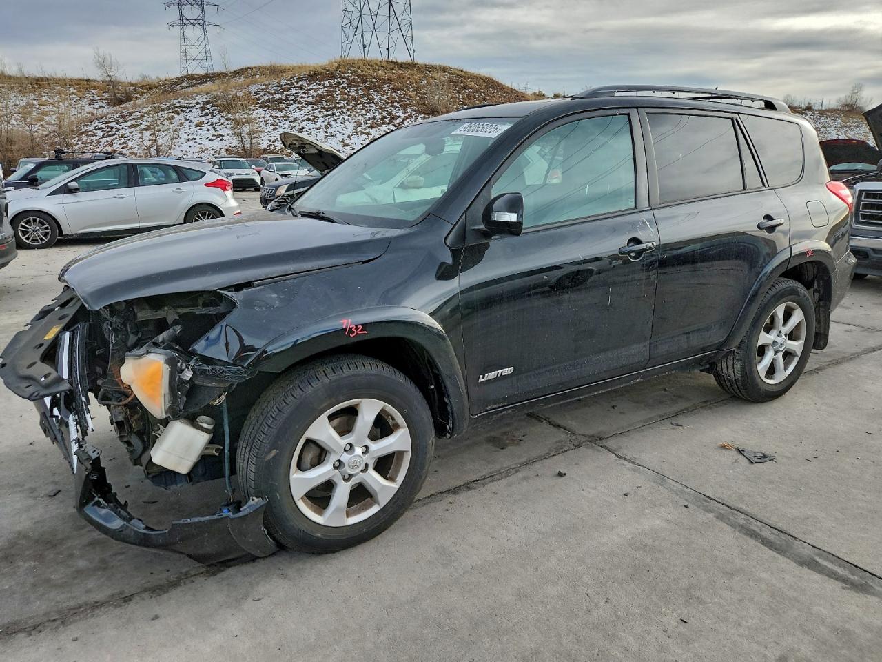 Toyota RAV4 Limited Image 1