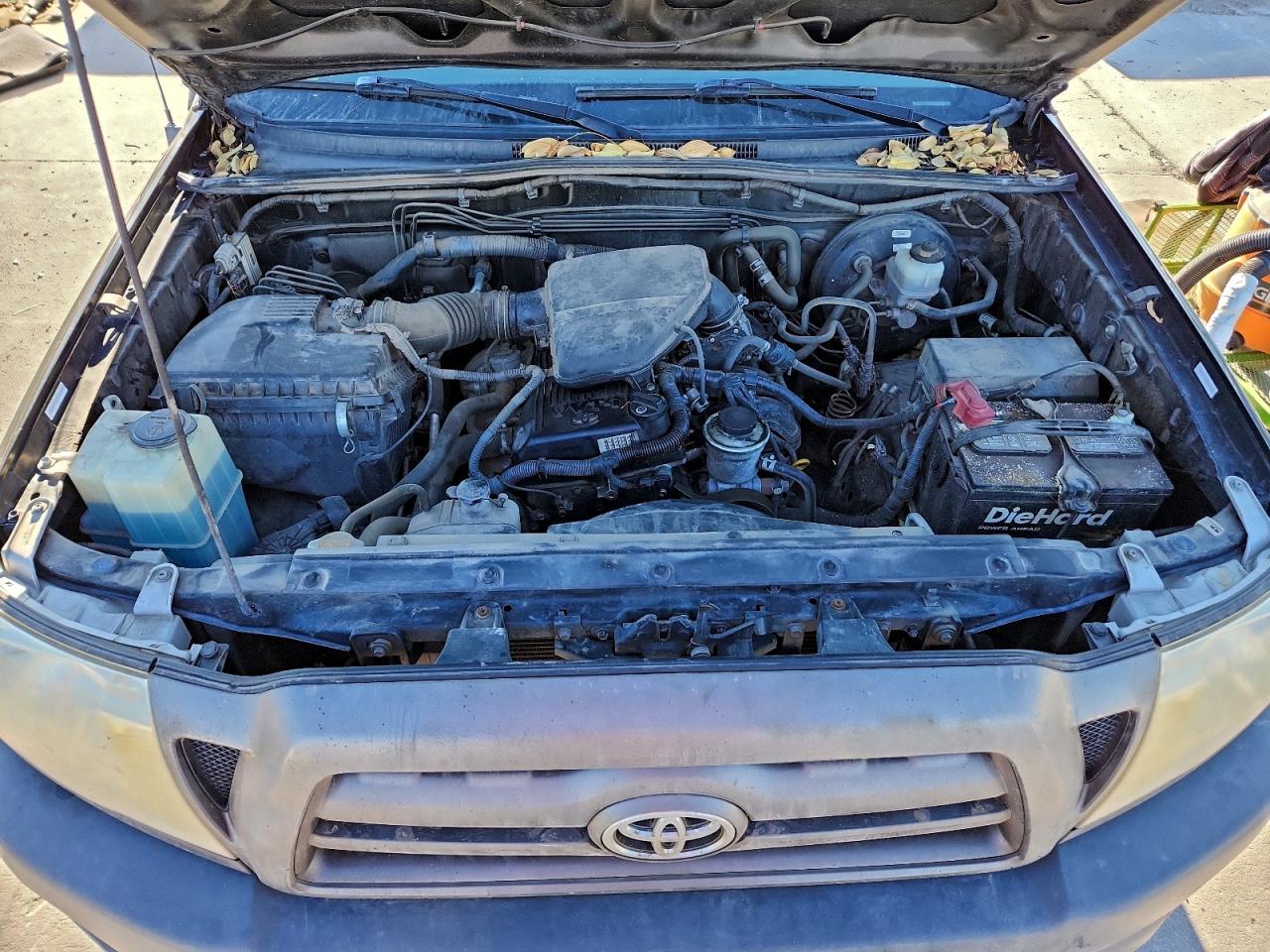 Toyota Tacoma Access Cab Image 10