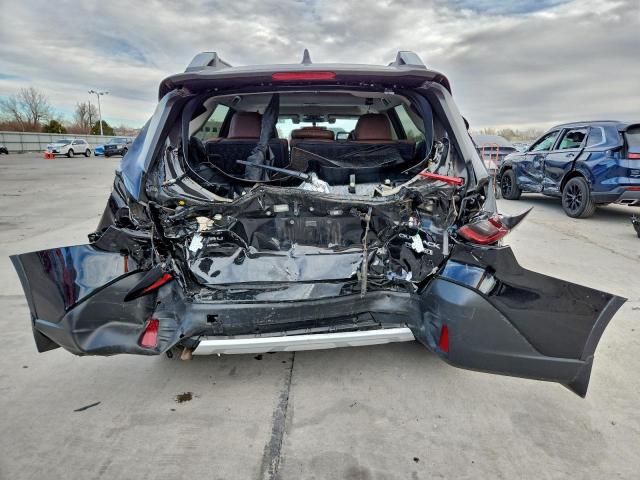 Subaru Outback Touring Image 3