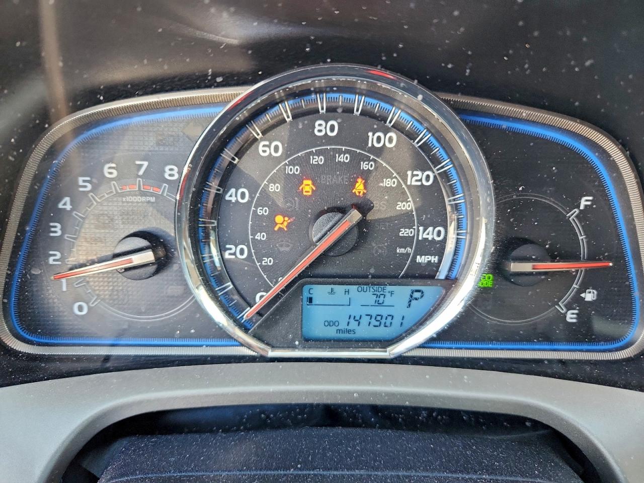 Toyota RAV4 Limited Image 9