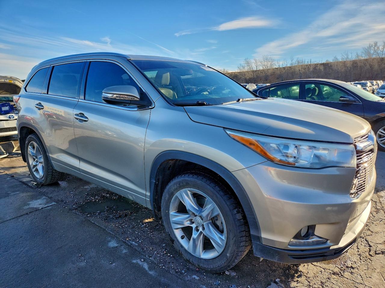 Toyota Highlander Limited Image 4