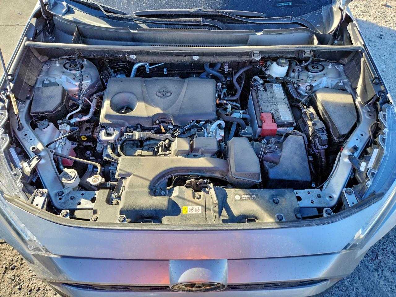 Toyota RAV4 Xle Premium Image 6