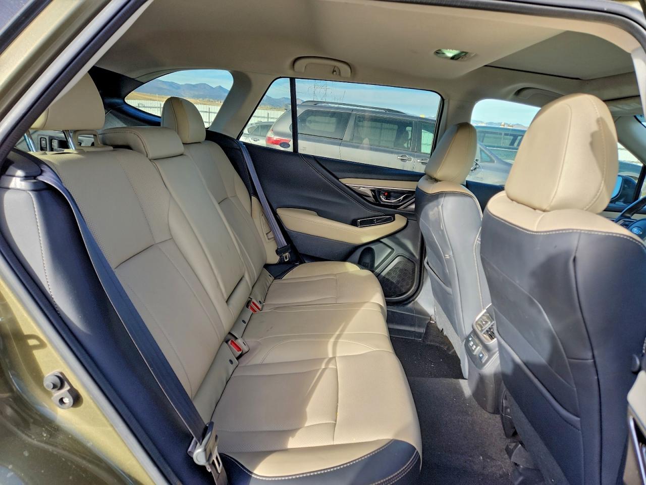 Subaru Outback Limited Xt Image 8