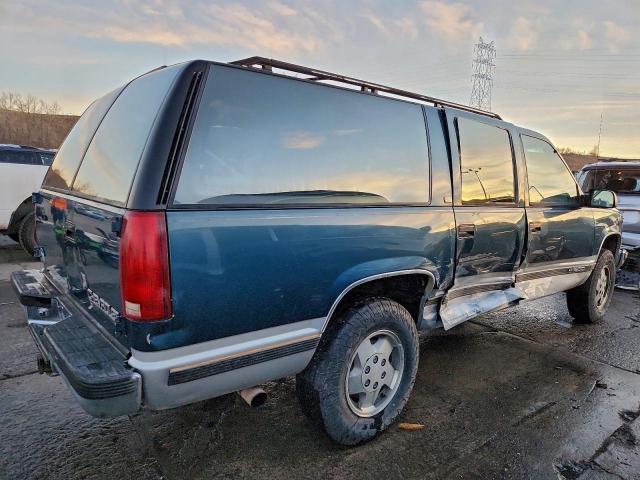 Chevrolet Suburban K1500 Image 5