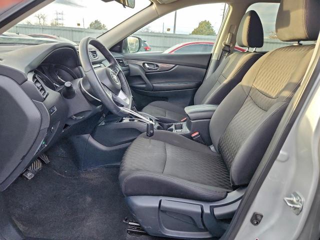 Nissan Rogue S Image 4