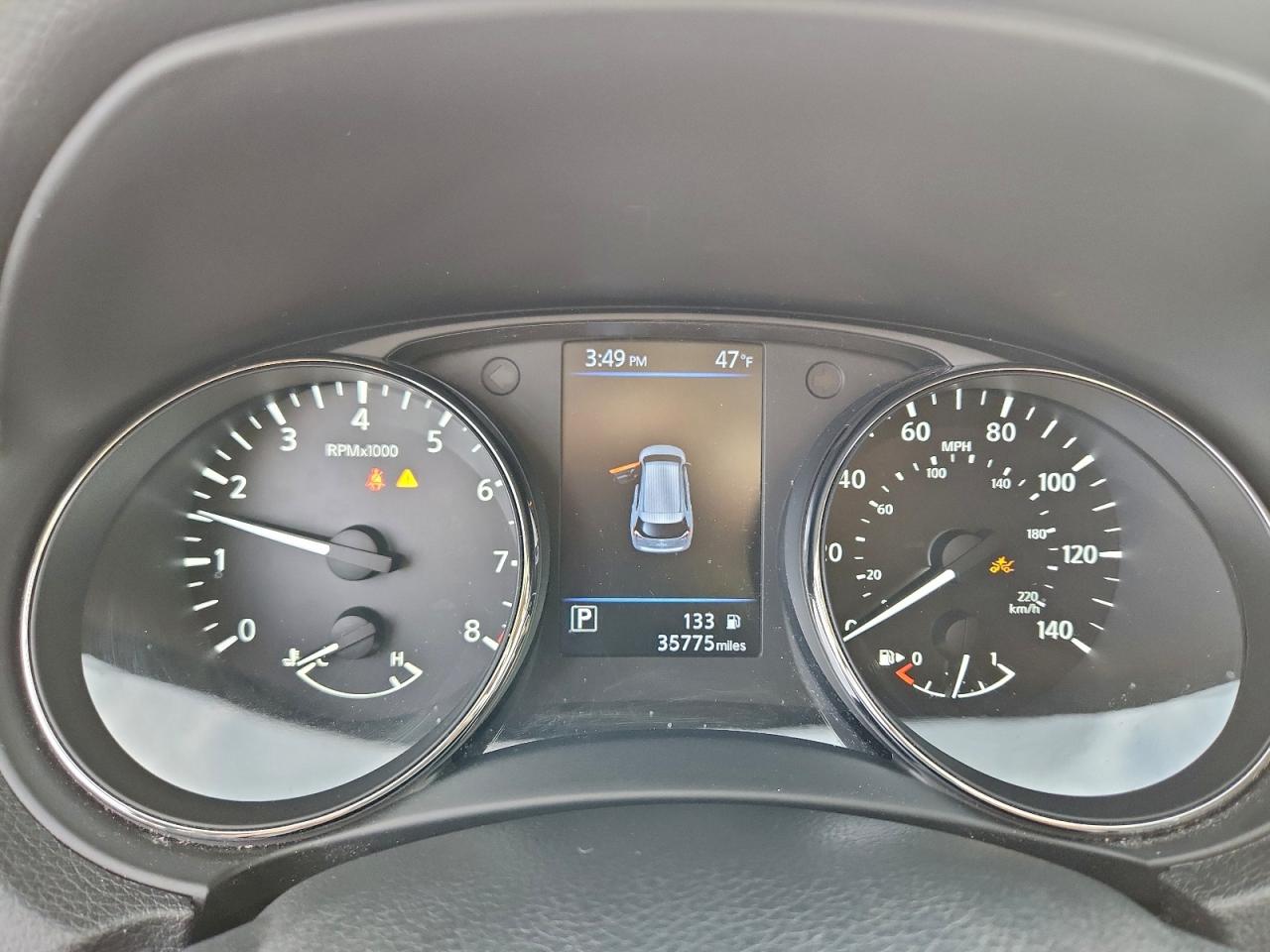 Nissan Rogue S Image 7