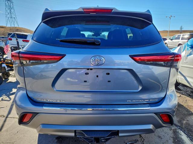 Toyota Highlander Platinum Image 5