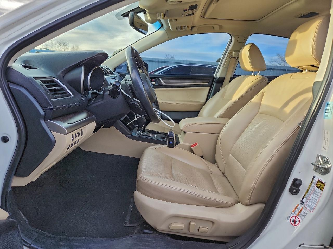 Subaru Legacy 2.5i Limited Image 7