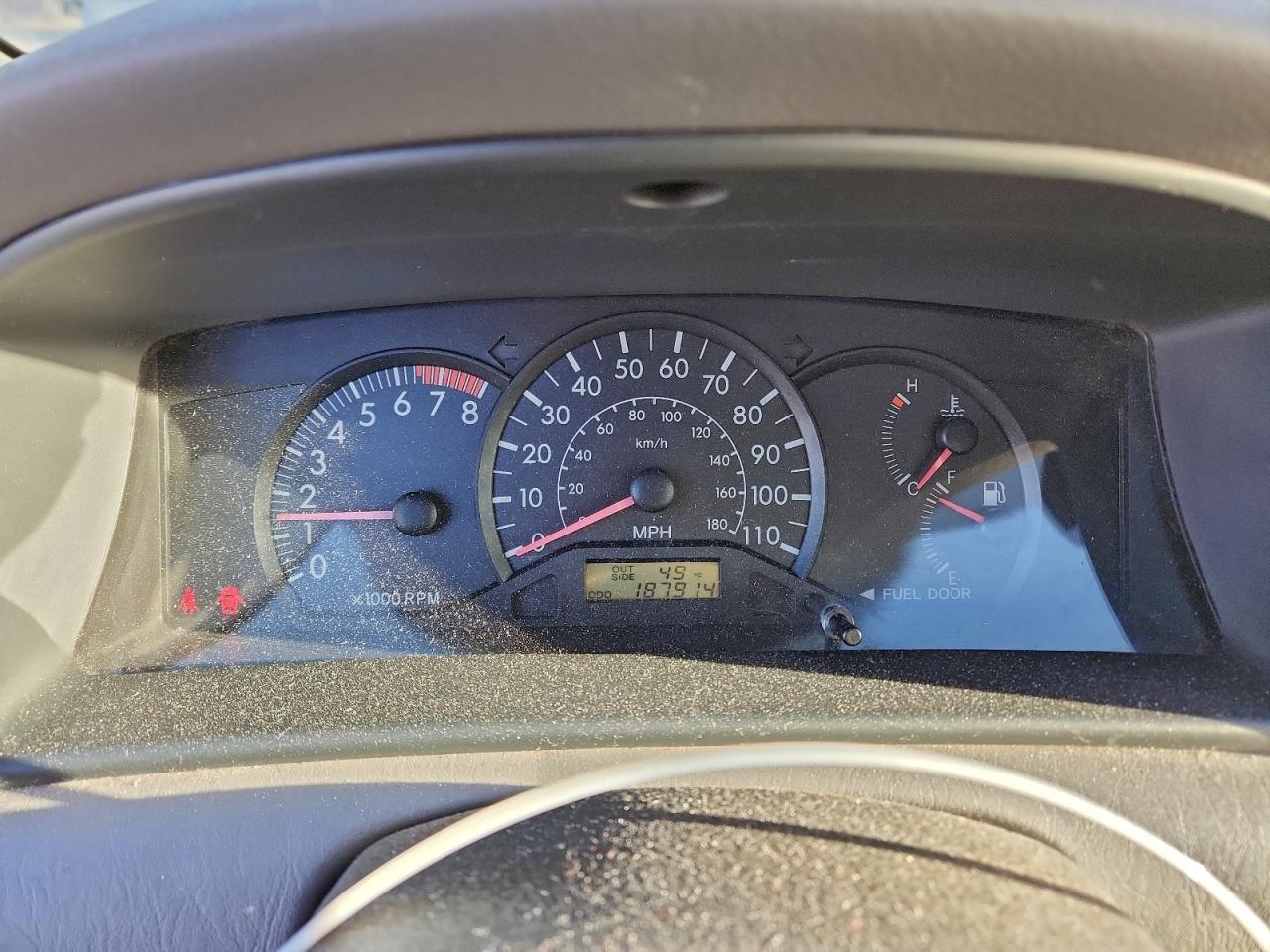 Toyota Corolla Ce Image 11