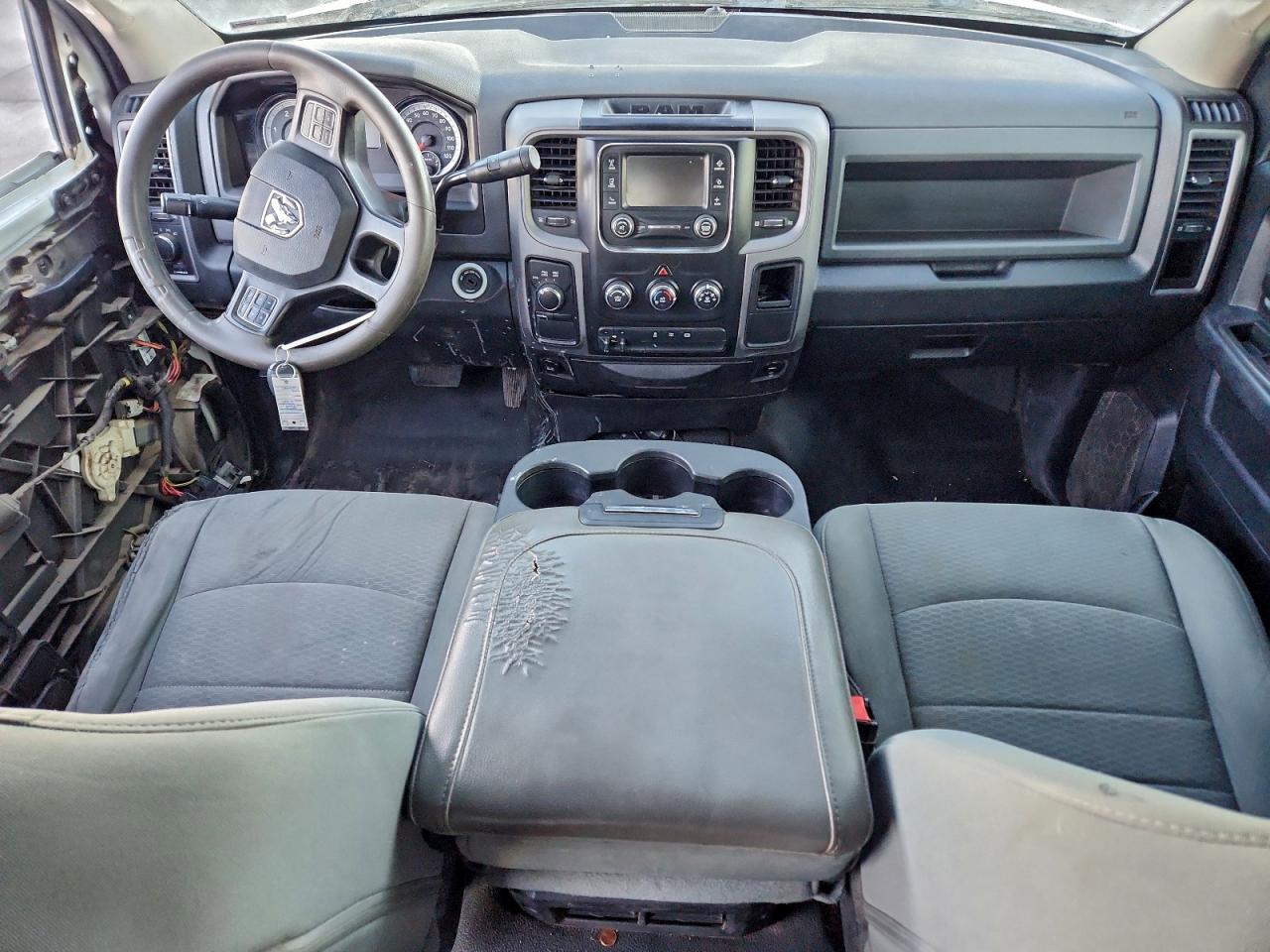 Ram 2500 St Image 13