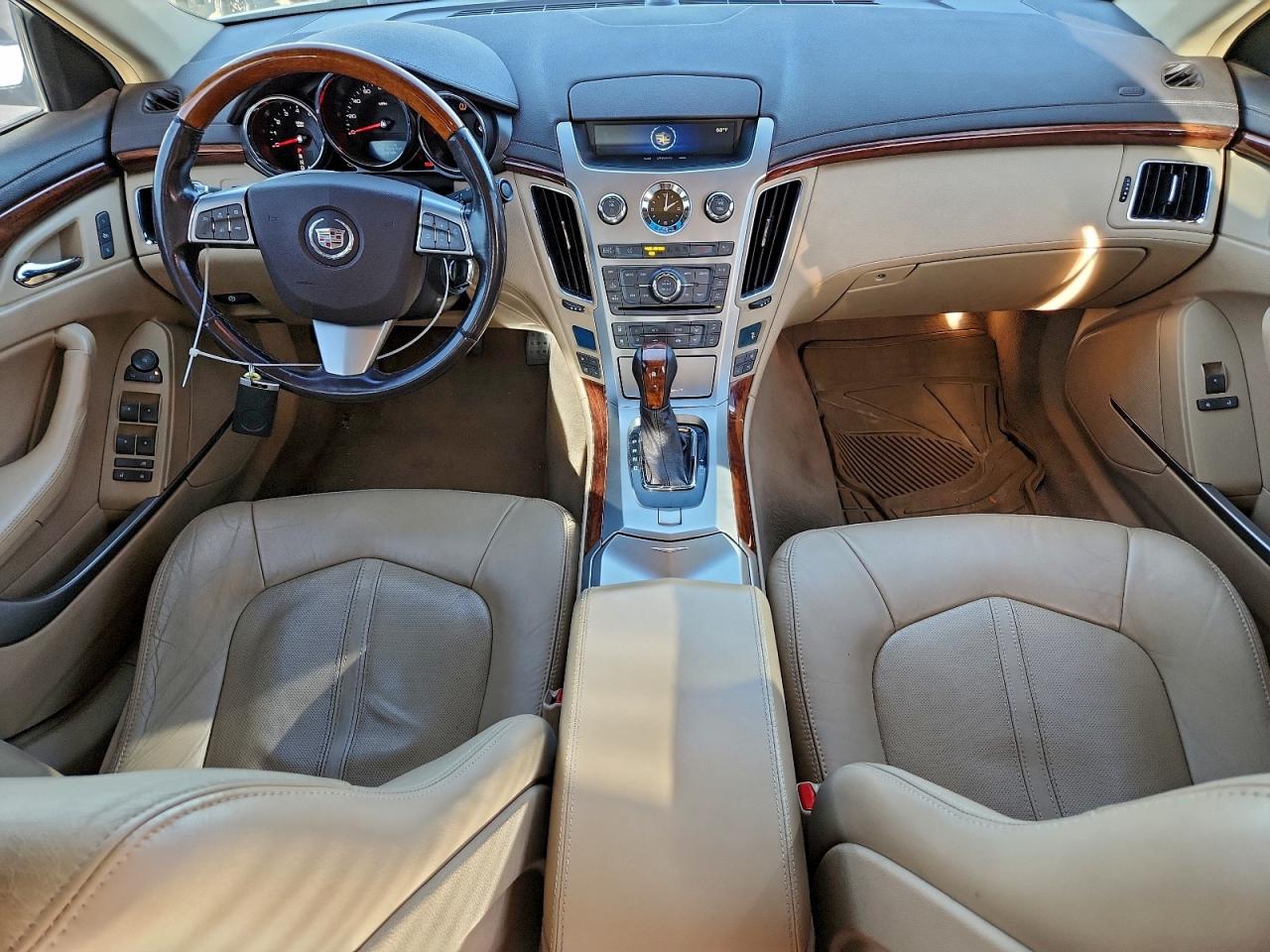 Cadillac CTS Premium Collection Image 4