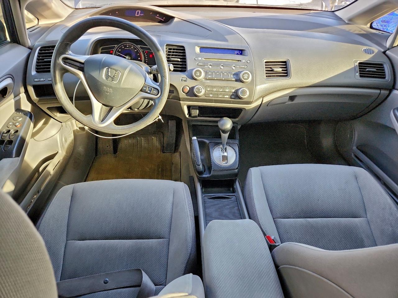 Honda Civic Lx Image 8