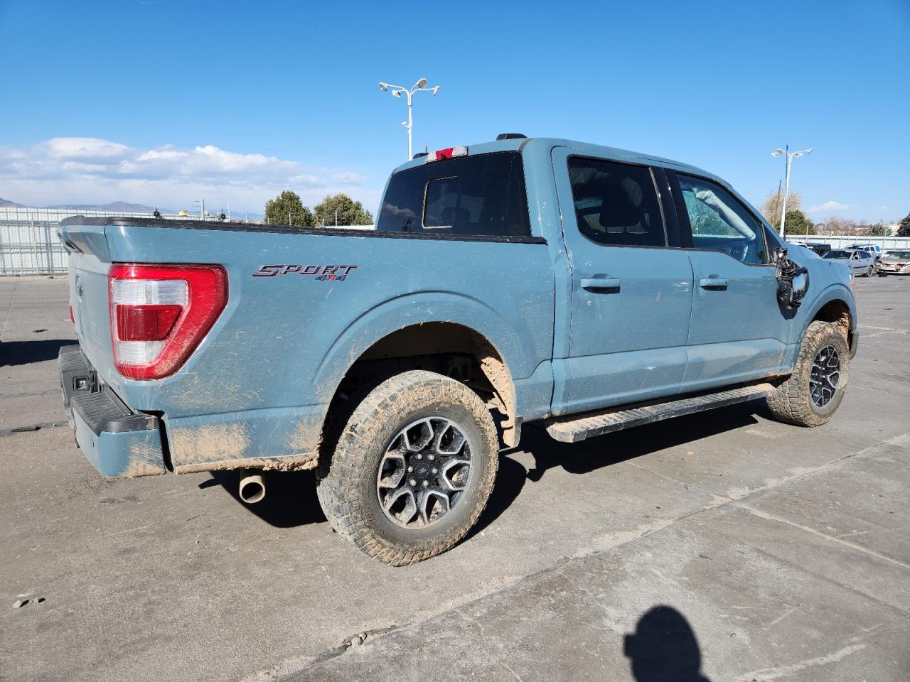 Ford F-150 Supercrew Image 2