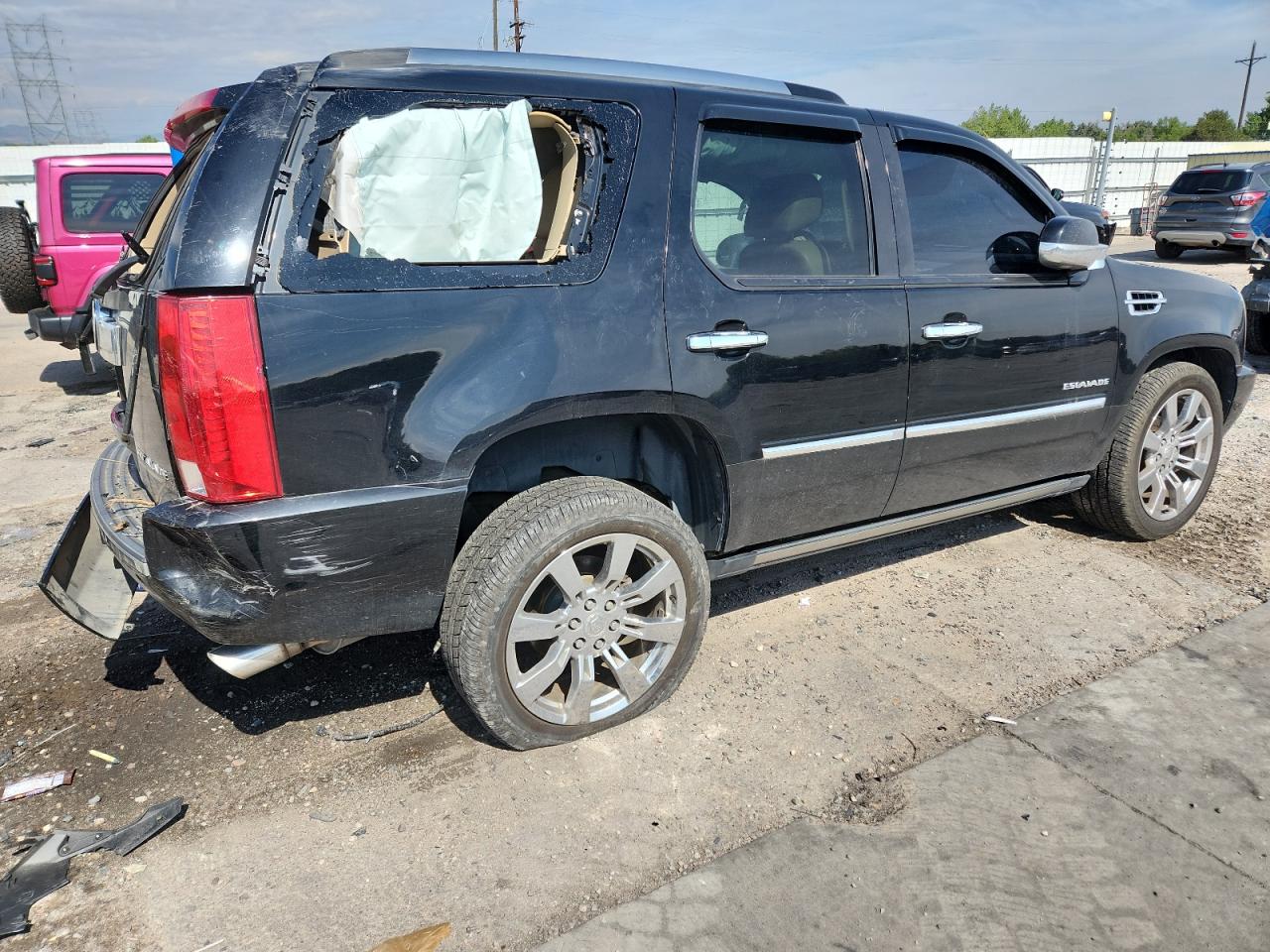 Cadillac Escalade Luxury Image 6