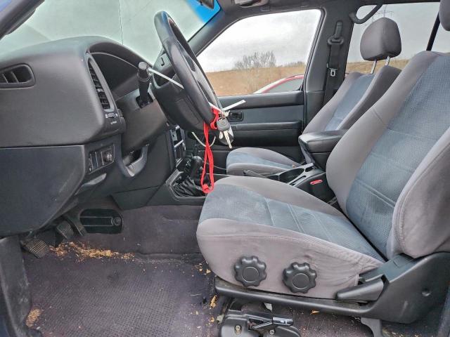 Nissan Pathfinder Le Image 7