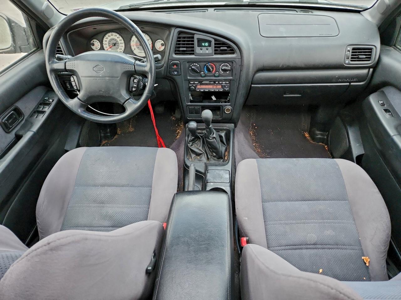 Nissan Pathfinder Le Image 6